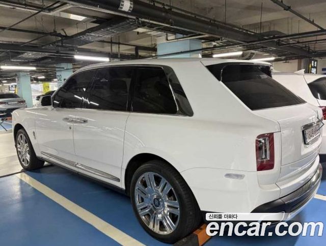 Rolls-Royce Cullinan 2022 — photo 4