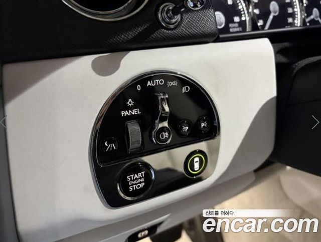 Rolls-Royce Cullinan 2022 — photo 10