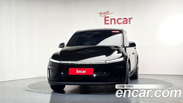 Tesla Model Y 2025 — photo 3