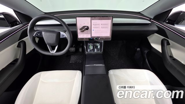 Tesla Model Y 2025 — photo 10