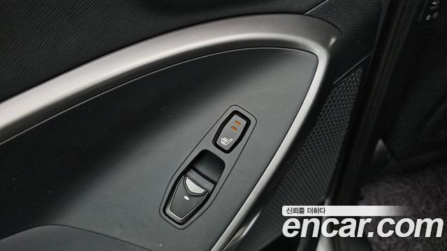 Hyundai Maxcruz 2017 — photo 24