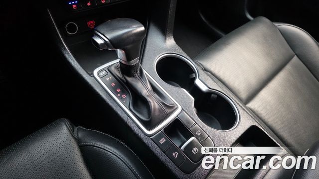 Kia Sportage 2022 — photo 12
