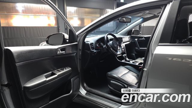 Kia Sportage 2022 — photo 13
