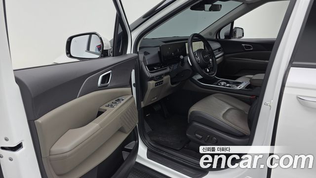 Kia Canival 2025 — photo 10