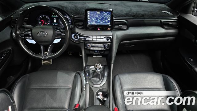 Hyundai Veloster 2019 — photo 10