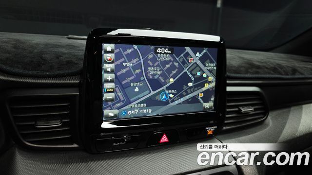 Hyundai Veloster 2019 — photo 19
