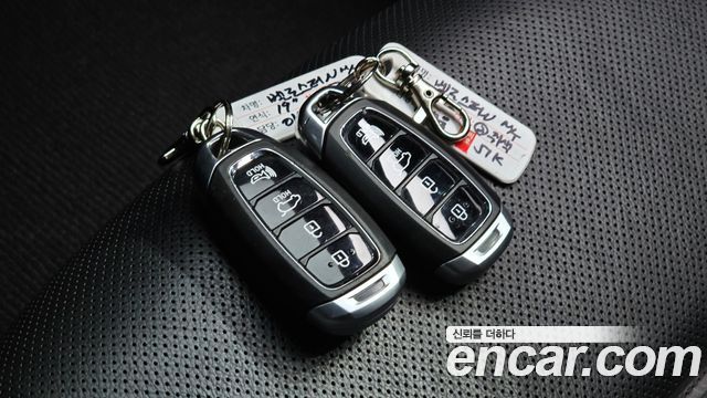 Hyundai Veloster 2019 — photo 22