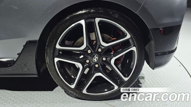 Hyundai Veloster 2019 — photo 7