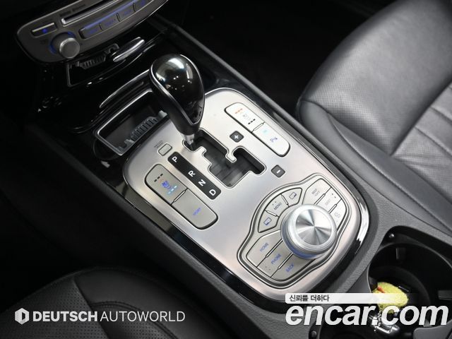 Hyundai Genesis 2014 — photo 9