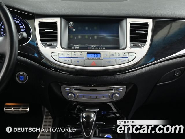 Hyundai Genesis 2014 — photo 14
