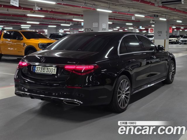 Mercedes-Benz S-Class 2022 — photo 2