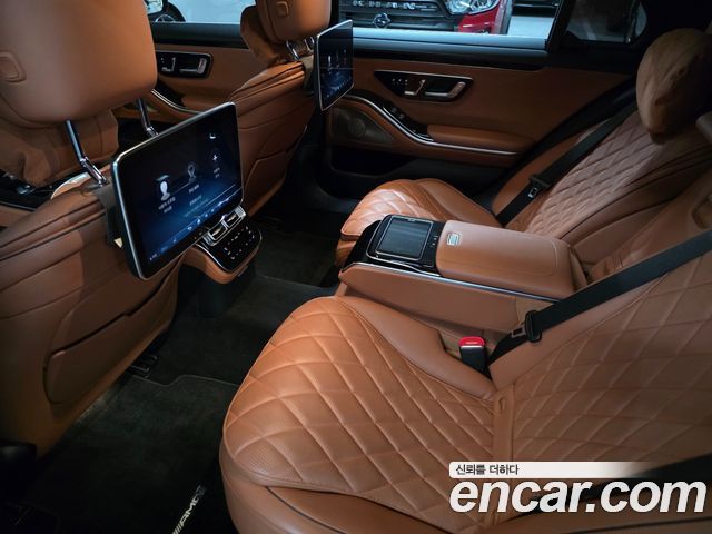 Mercedes-Benz S-Class 2022 — photo 10