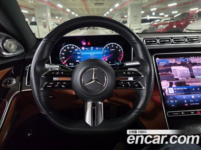 Mercedes-Benz S-Class 2022 — photo 11