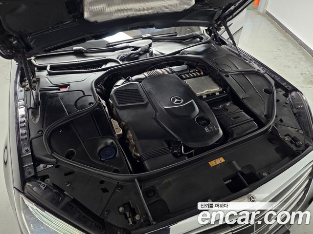 Mercedes-Benz S-Class 2018 — photo 8