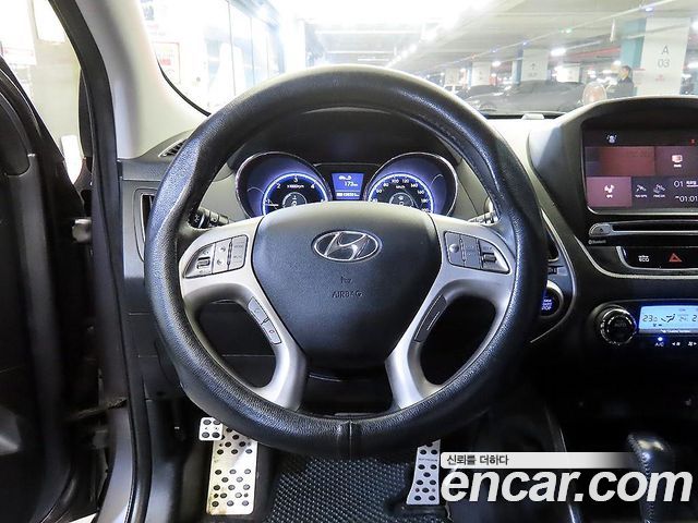 Hyundai Tucson 2013 — photo 8