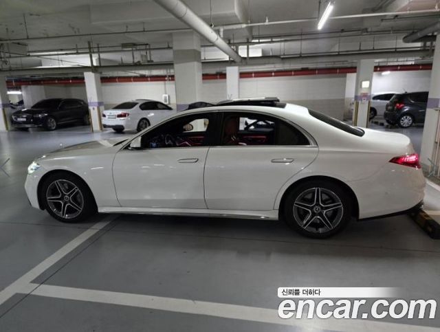 Mercedes-Benz S-Class 2022 — photo 3