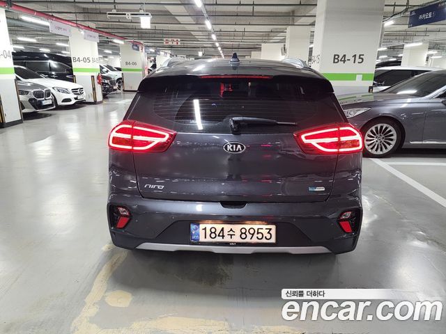 Kia Niro 2020 — photo 4