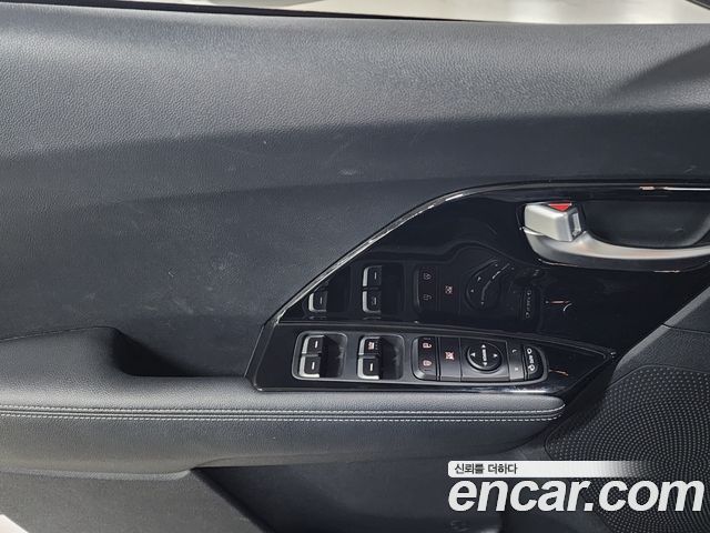 Kia Niro 2020 — photo 13
