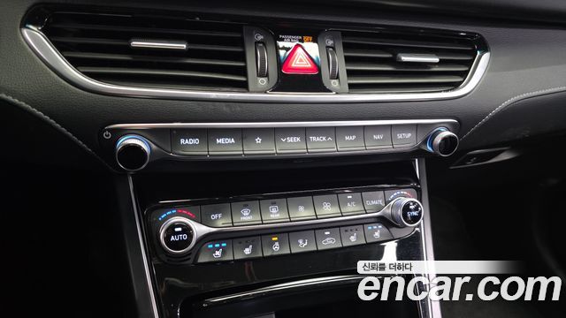 Hyundai Grandeur 2017 — photo 23