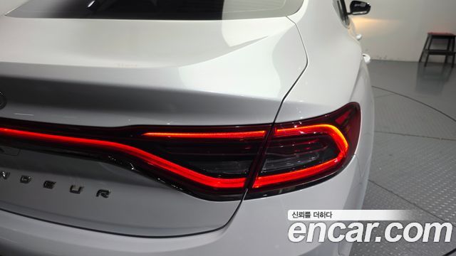 Hyundai Grandeur 2017 — photo 9