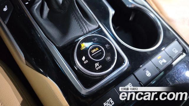 Kia Mohave 2021 — photo 23