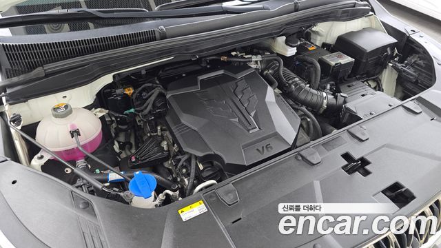 Kia Canival 2023 — photo 6
