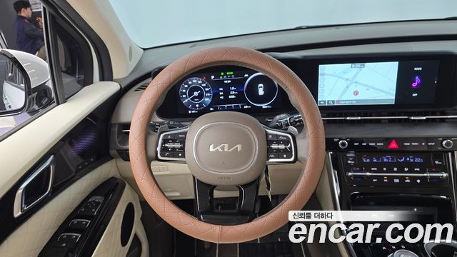 Kia Canival 2023 — photo 19