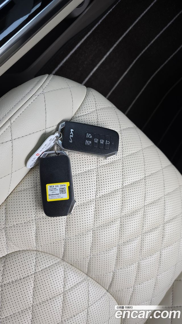 Kia Canival 2023 — photo 27