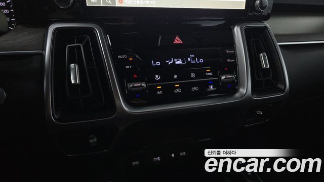 Kia Sorento 2023 — photo 25