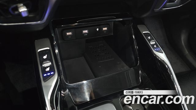 Kia Sorento 2023 — photo 26