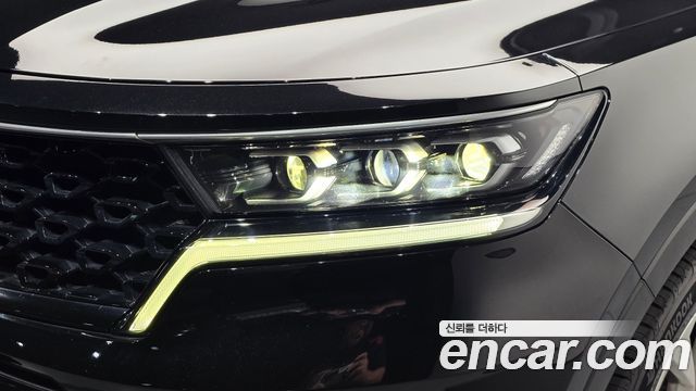 Kia Sorento 2023 — photo 8