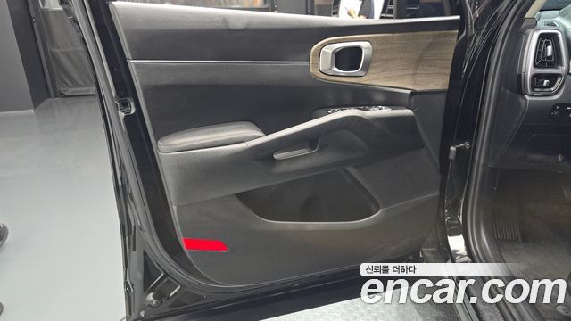 Kia Sorento 2023 — photo 14