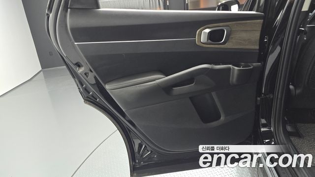 Kia Sorento 2023 — photo 15