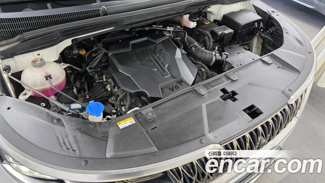 Kia Canival 2023 — photo 6