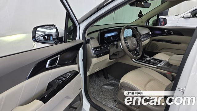 Kia Canival 2023 — photo 13