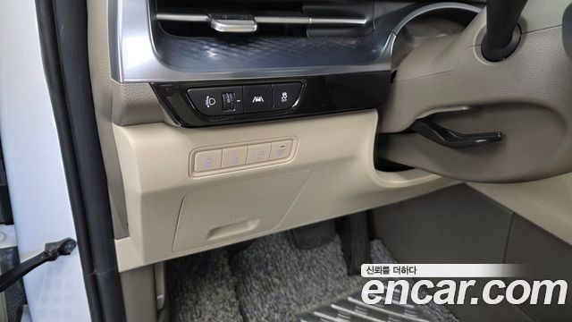 Kia Canival 2023 — photo 24