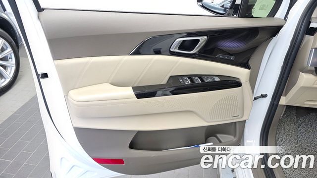Kia Canival 2023 — photo 14