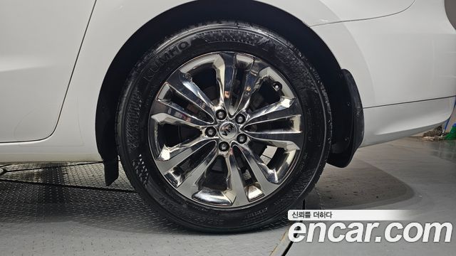 Kia Canival 2016 — photo 7