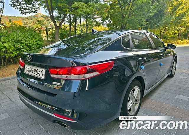 Kia K5 2017 — photo 6