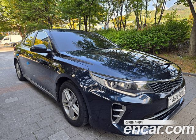 Kia K5 2017 — photo 8