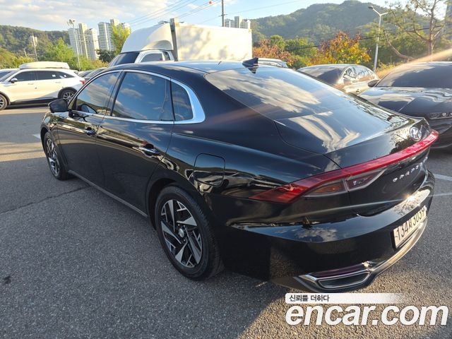 Hyundai Grandeur 2022 — photo 2
