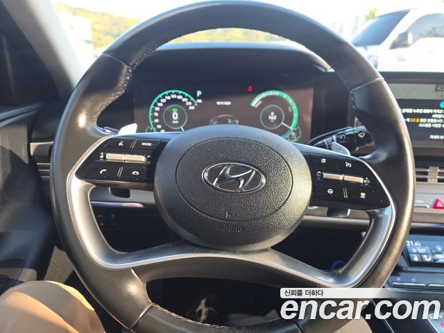 Hyundai Grandeur 2022 — photo 15