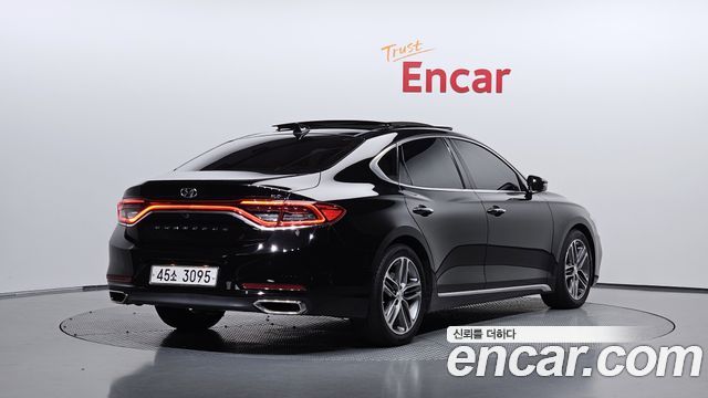 Hyundai Grandeur 2017 — photo 2