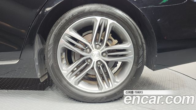 Hyundai Grandeur 2017 — photo 7