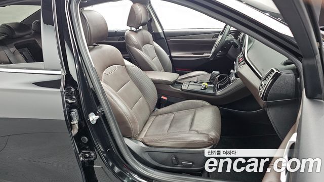 Hyundai Grandeur 2017 — photo 16