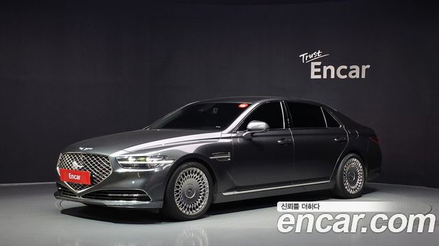 Genesis G90 2019 — photo 1