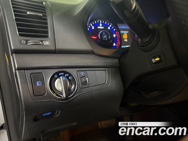 Hyundai i40 2012 — photo 12