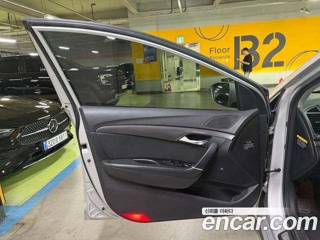 Hyundai i40 2012 — photo 15