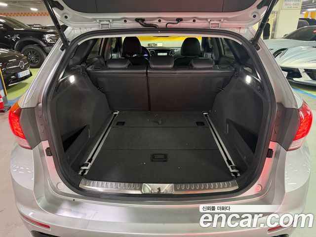 Hyundai i40 2012 — photo 17