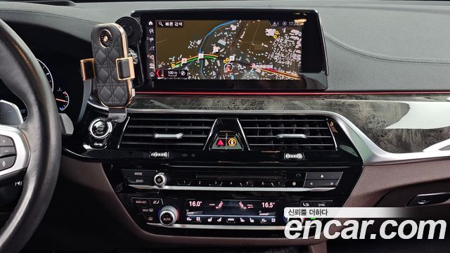 BMW Gran Turismo 2019 — photo 20